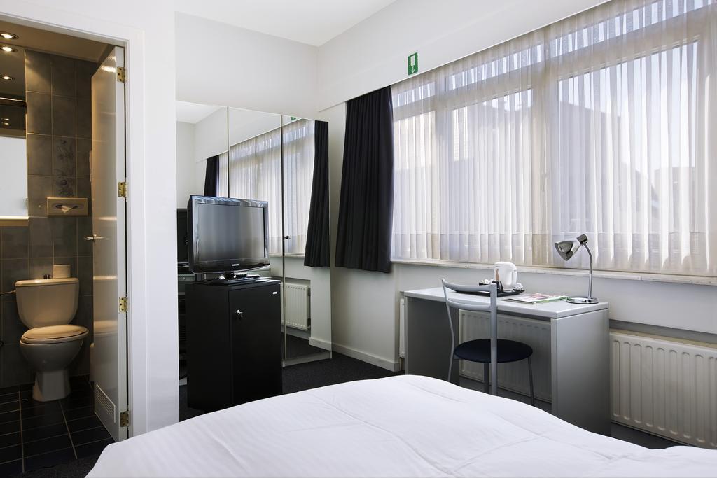 Hotel Argus By Happyculture Saint-Gilles Bagian luar foto