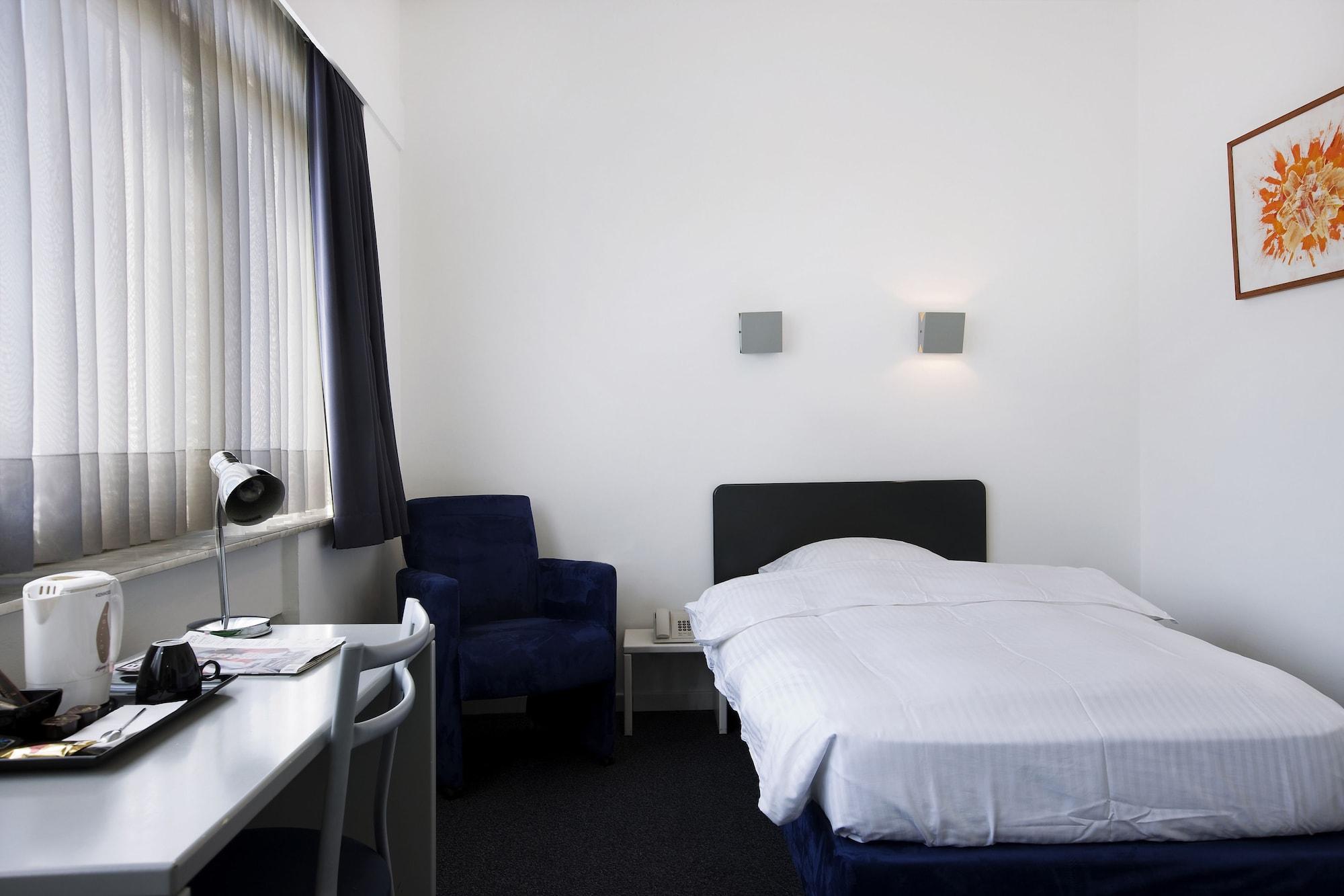 Hotel Argus By Happyculture Saint-Gilles Bagian luar foto