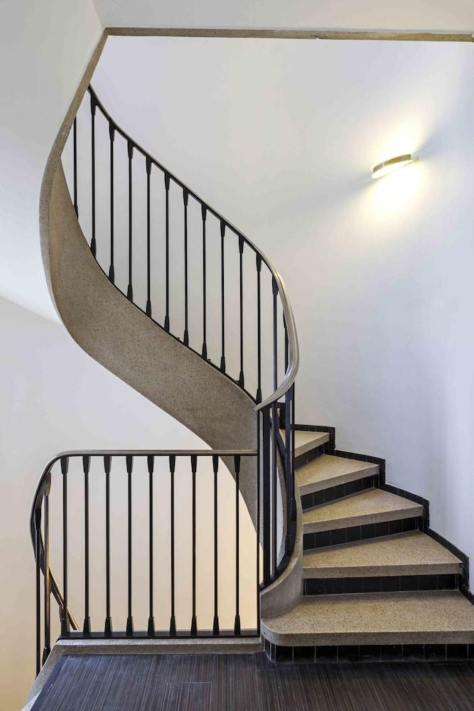 Hotel Argus By Happyculture Saint-Gilles Bagian luar foto
