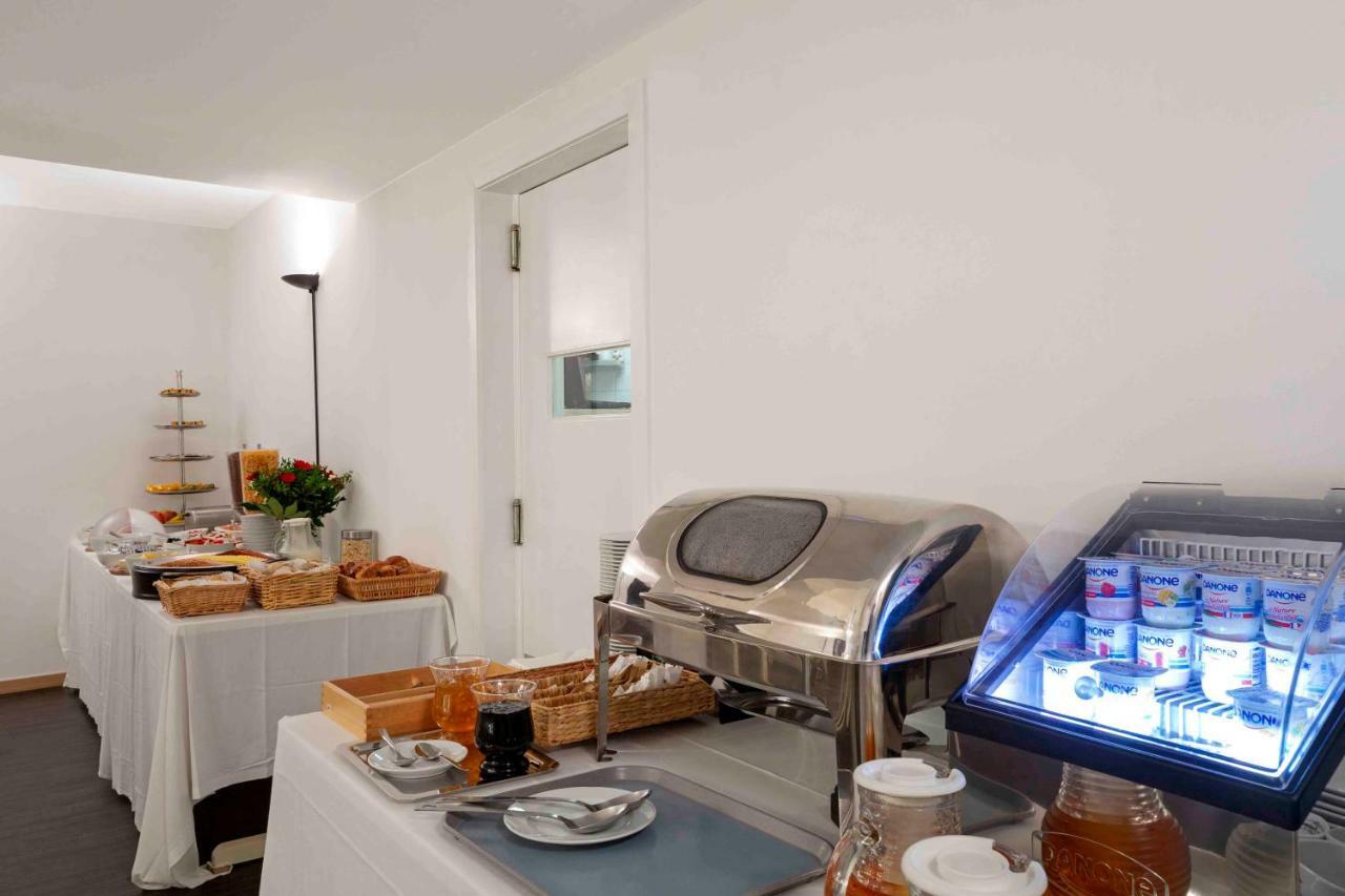 Hotel Argus By Happyculture Saint-Gilles Bagian luar foto